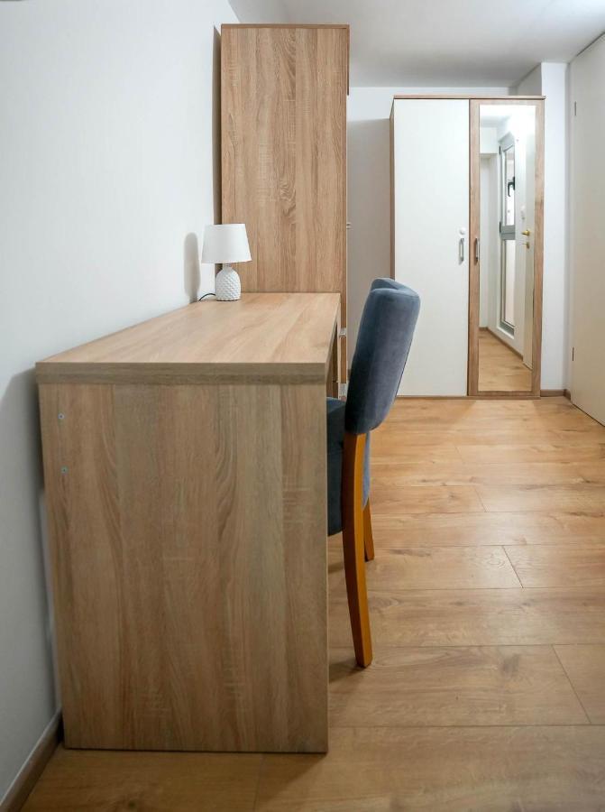 Izi Apartman *
